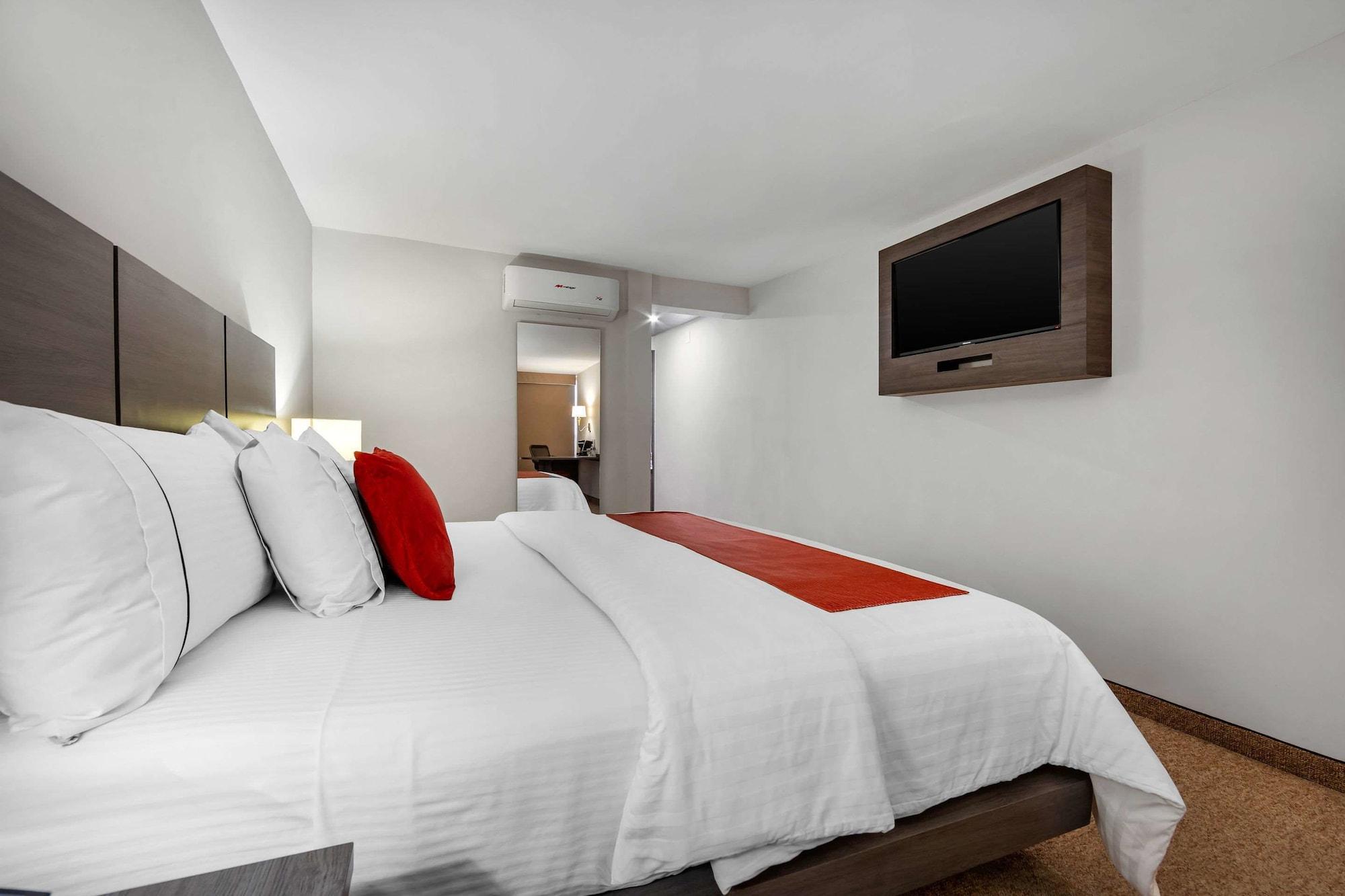 Comfort Inn Querétaro Extérieur photo